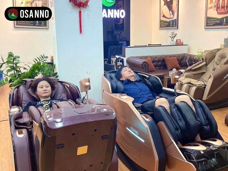 Ghế Massage OSANNO phù hợp cho người cao tuổi, nhân viên văn phòng, vận động viên,...