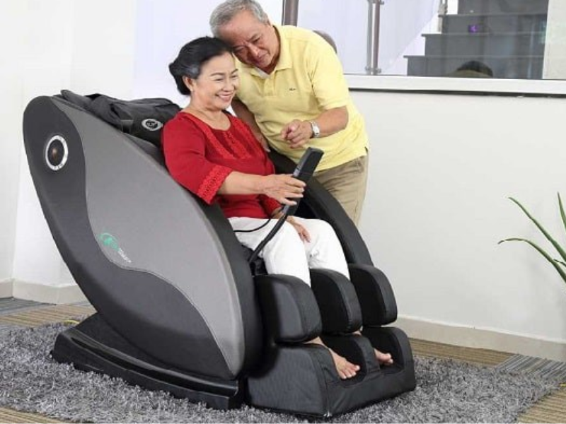 Ghế massage trị liệu phù hợp người làm việc văn phòng, người cao tuổi