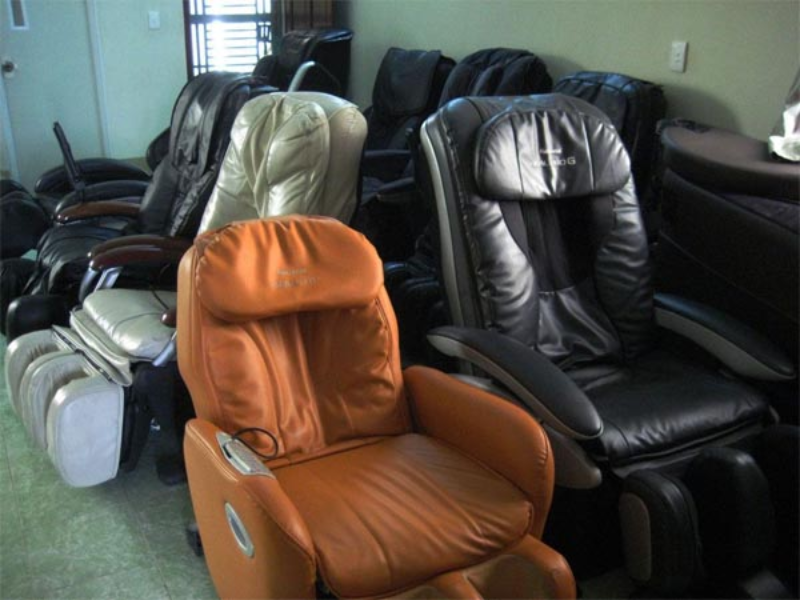 Các nguy cơ khi mua ghế giá rẻ như hỏng nhanh, massage kém hiệu quả