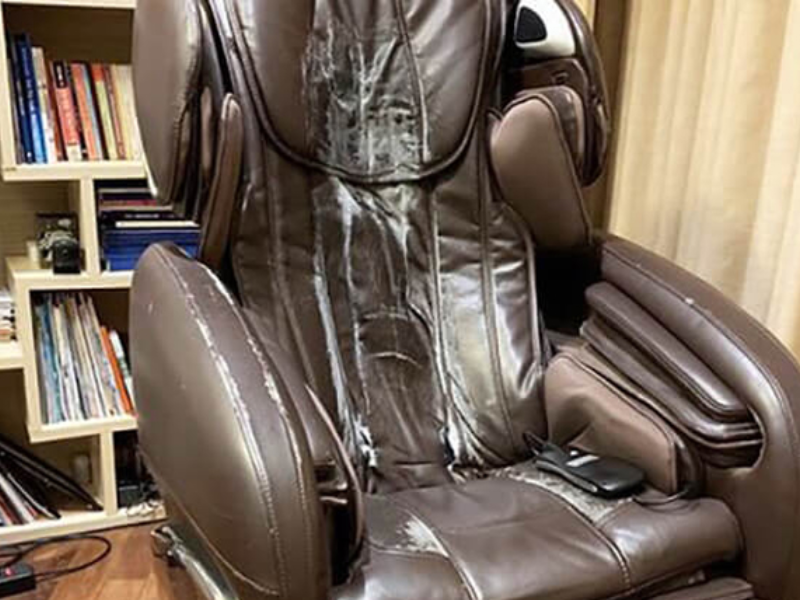 Không nên sửa chữa ghế massage khi đã quá cũ