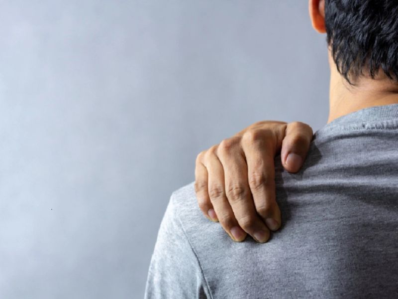 Đau nhức cơ thể và mệt mỏi do sử dụng ghế massage sai cách