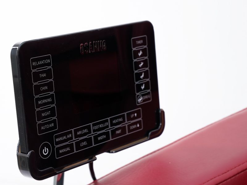 Nhóm nút nguồn và cài đặt cơ bản trên bảng điều khiển ghế massage