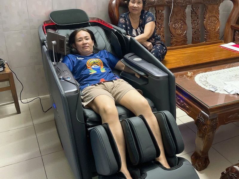 Tác hại khi lạm dụng ghế massage quá nhiều